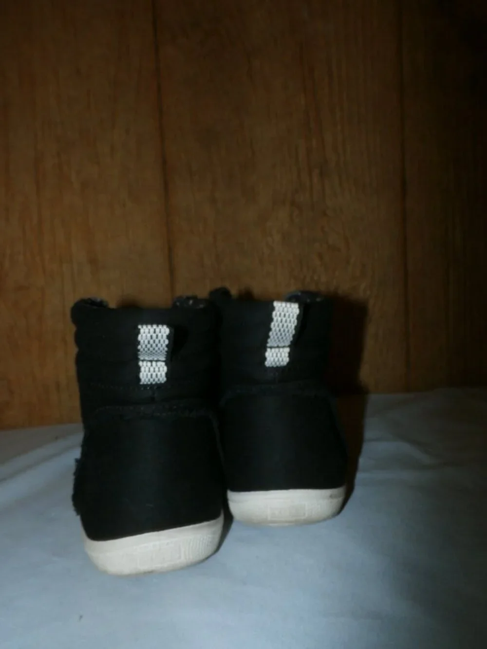 BOBS by Skechers Women’s Black High Top Lace Up Sneakers Comfort Shoes Size 8